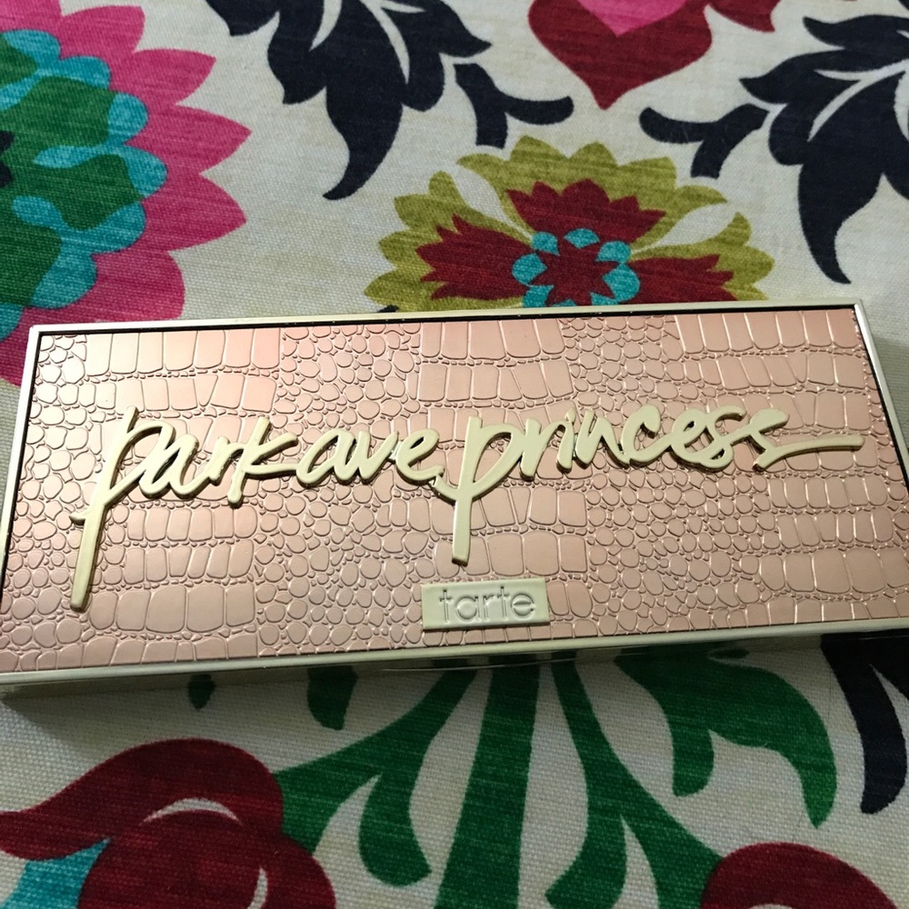Tarte Park Avenue Princess contour palette